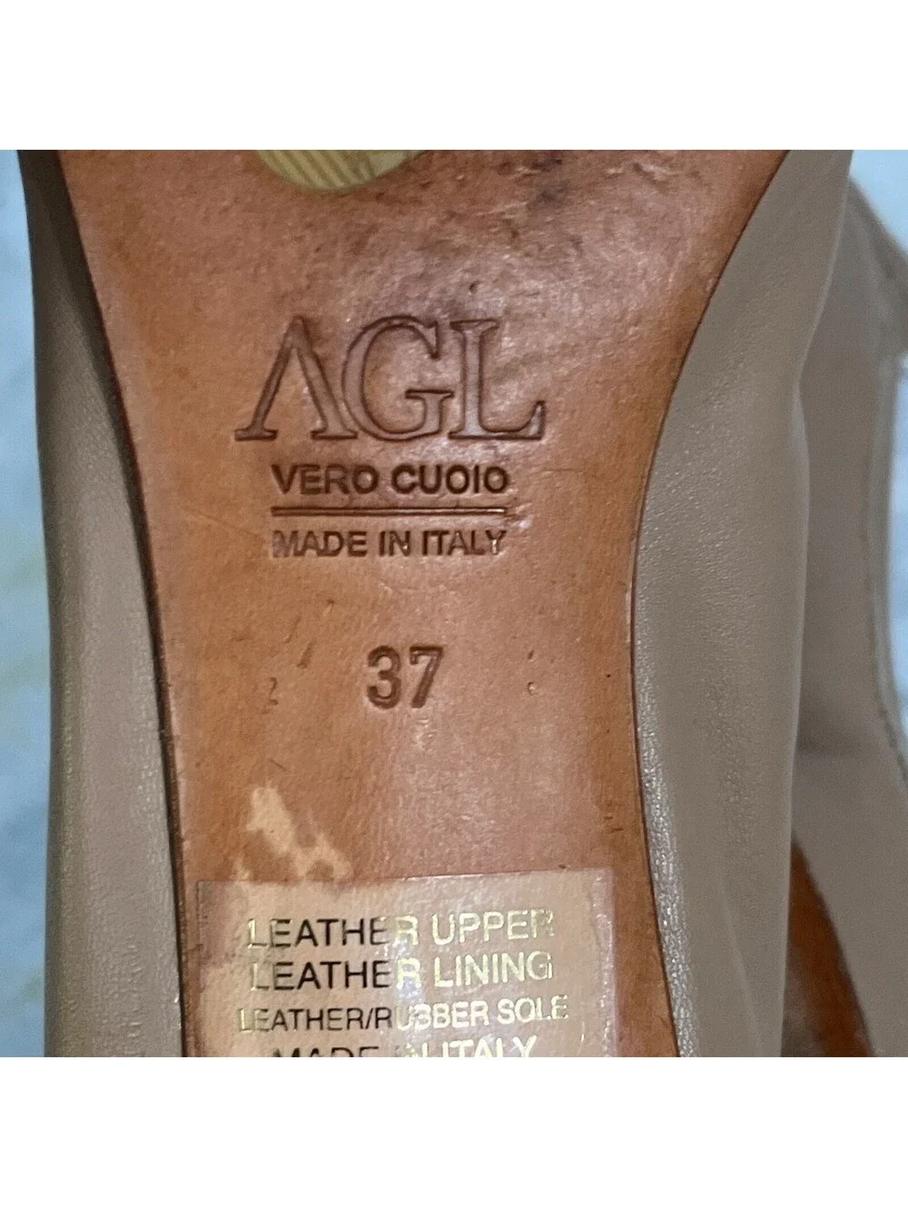 Agl marking heel